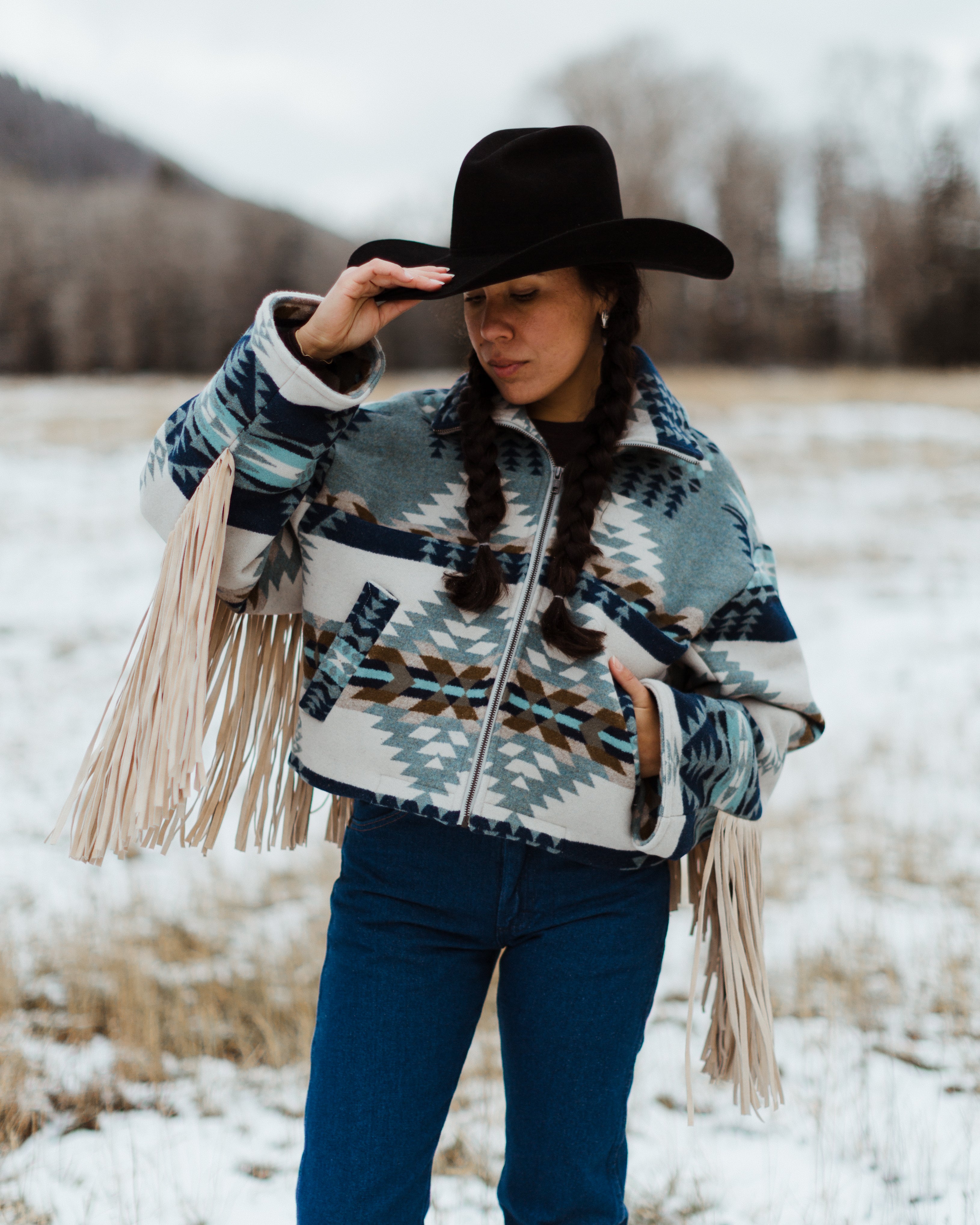 Lindsey Thornburg Women s Lined Cropped Wool Fringed Winter Jacket