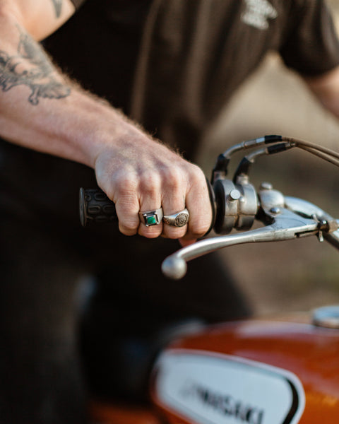 TURQUOISE SIGNET RING