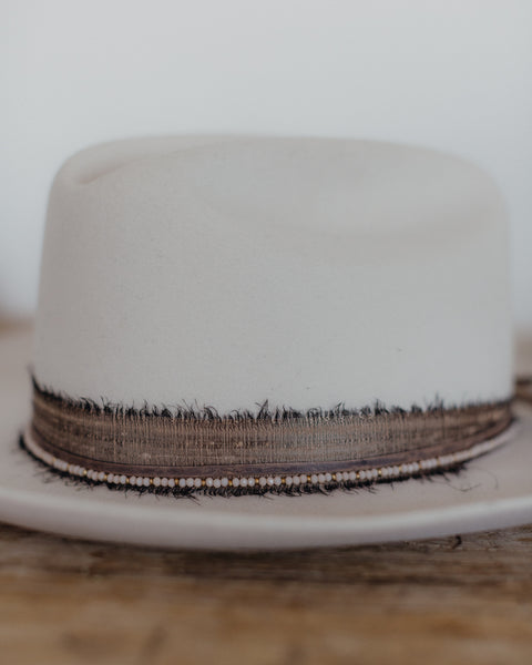 BEADED GLASS HAT BAND