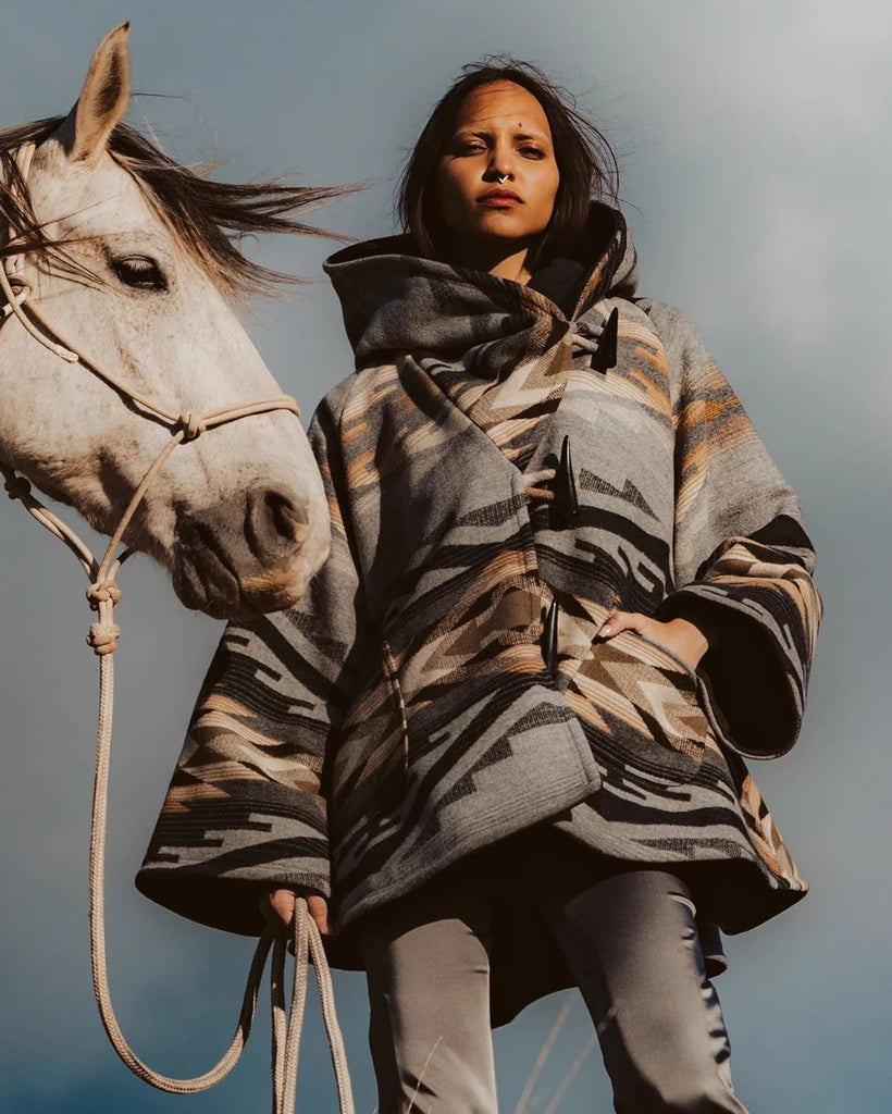 Lindsey Thornburg Tumalo Ridge Classic Cloak Wool Hooded Cape Grey