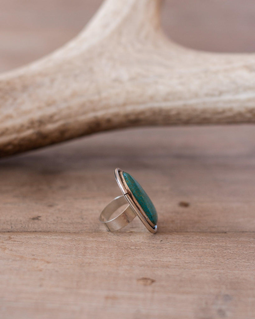 Jill Rikkers Large Turquoise Ring - Crossbow