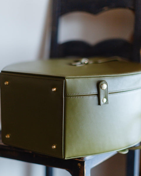 LEATHER HAT BOX - Crossbow