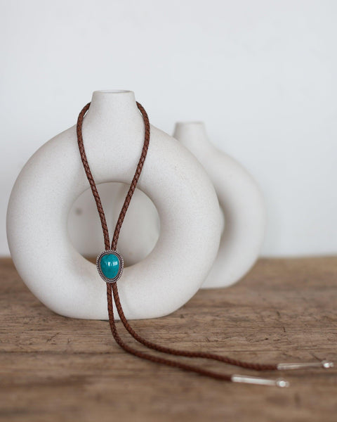 TURQUOISE TWIST BEZEL BOLO TIE - Crossbow